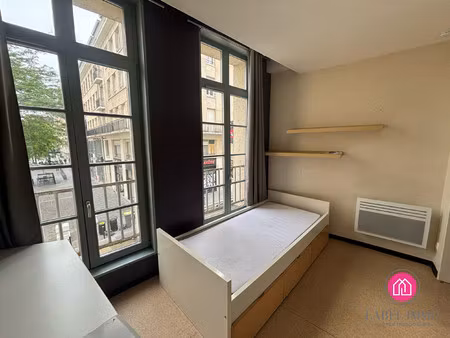 studio centre ville place d'armes