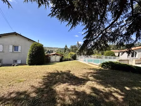 chadrac maison 8 pièces piscine double garage terrain 4400 m2