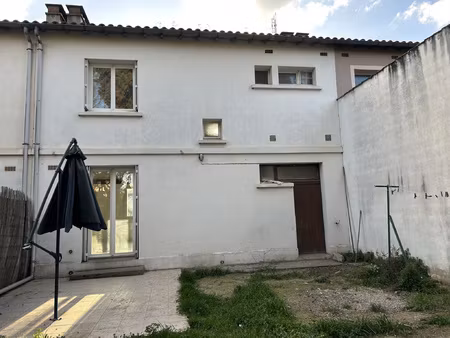 très proche du centre ville - maison de type 4 avec garage