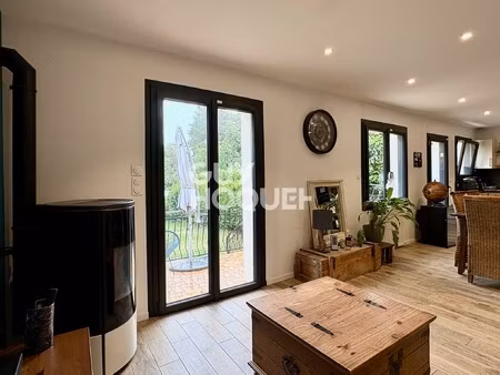 maison à vendre de 5 pièces de 110 00 m²