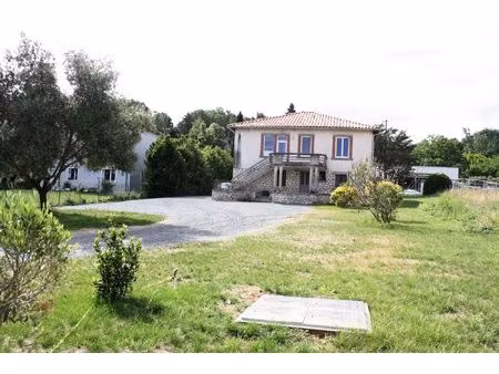 maison de caractère entièrement rénovée