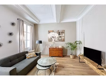 location meublée appartement 0 pièces à apt (84400)  740 €