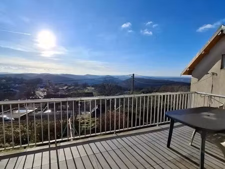 location appartement 3 pièces 94 m² à montfaucon (25660)  940 €