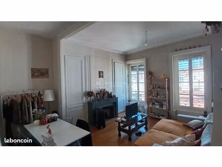 appartement 3 pièces 73 m²