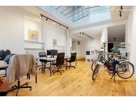 bureaux 165 m²