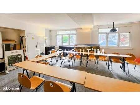 bureaux 120 m²