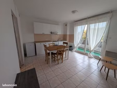 t1 30m2 meuble