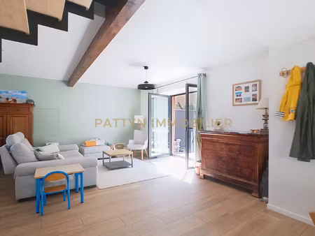 maison de village rénovée 147 m2 dpe b écoles à pied s