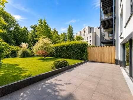 ! new ! rdc 3 ch et 2 sdd avec jardin privatif de 300m² !