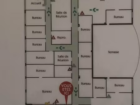 location locaux professionnels 0 pièces 335 m² à montesson (78360)  3 350 €