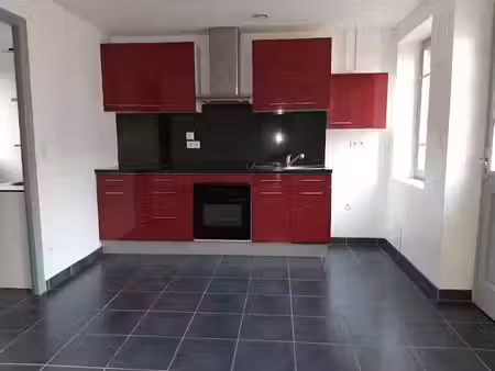 location maison 2 pièces 37 m² à dampierre-en-burly (45570)  499 €