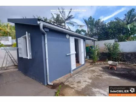 location maison 2 pièces 36 m² à saint leu (97436)  670 €