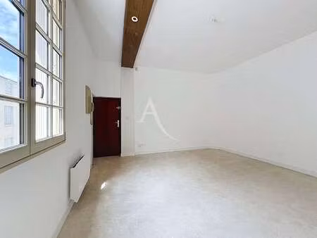 location appartement t1 à angers centre (49000) : à louer t1 / 26m² angers centre