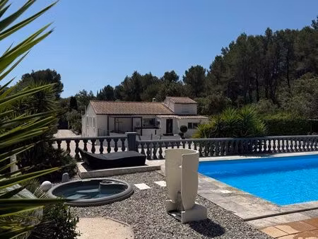 propriété 140m2 - 3500m2 terrain
