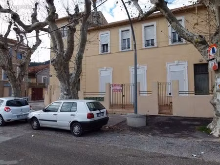 immeuble 230 m² solliès-pont