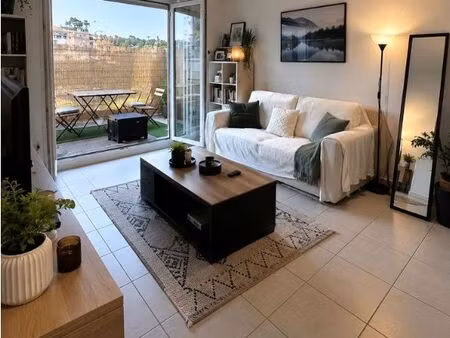 à vendre – t2 avec jardin privatif et locataire en place – lesparre-médoc
