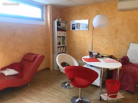 bureau 15 m2 à louer