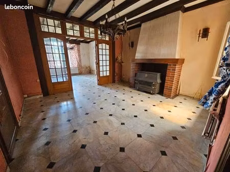 maison semi-bourgeoise individuelle