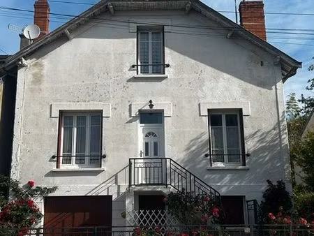 exclusivité maison annees 1935 entre vichy et cusset proche centre