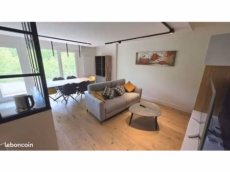 magnifique t3 meublé place la fayette angers