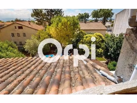 appartement cuers 69.9 m² t-3 à vendre  189 000 €