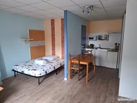 studio spacieux