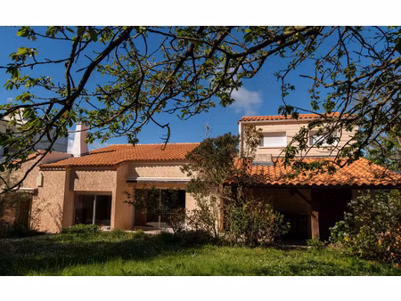 maison châtelaillon-plage 225 m² t-8 à vendre  595 000 €