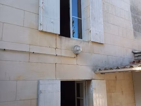 maison t3 centre ville saintes