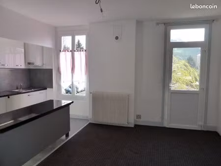 appartement 3 pièces à aurillac