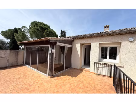 location appartement  62.7 m² t-3 à lattes  989 €