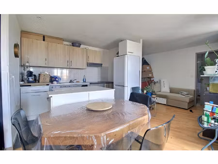 location appartement  76.4 m² t-3 à lavaur  686 €