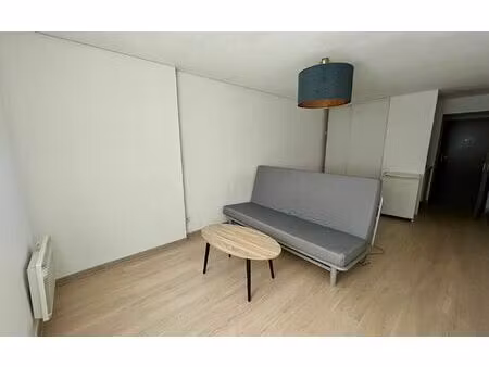 location appartement  m² t-1 à le pontet  485 €