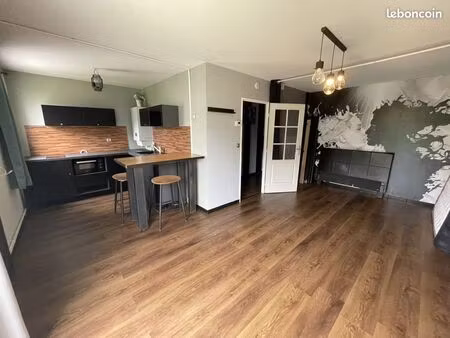 studio 1 pièce 35 m²
