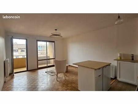 prefecture - studio meuble a louer