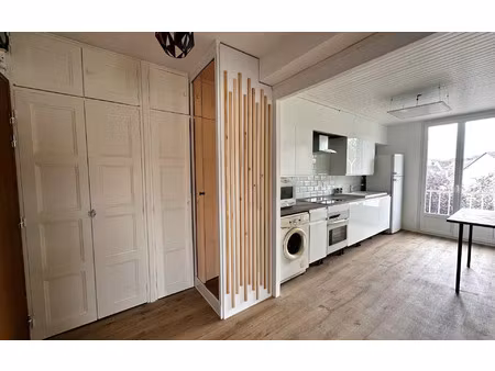 location appartement  55 m² t-2 à montereau-fault-yonne  700 €