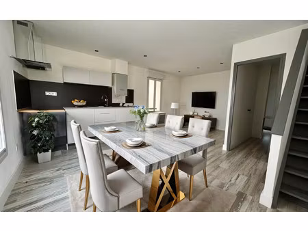 location appartement  61 m² t-3 à nîmes  655 €