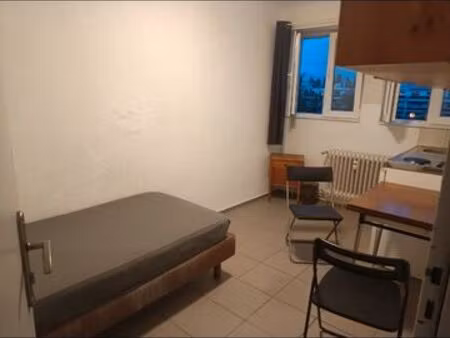chambre 9 mètre carre