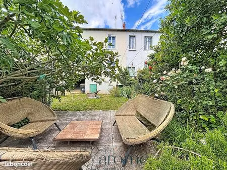 maison de ville 3 pièces 70 m²