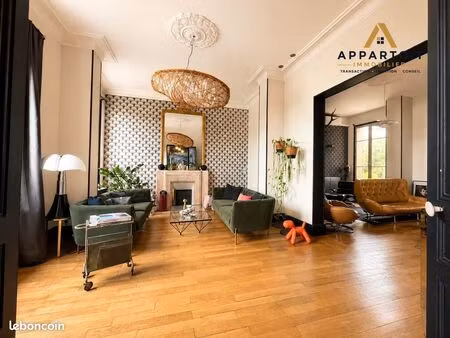 villa 12 pièces 310 m²