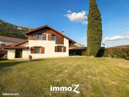 maison 5 pièces 101 m²