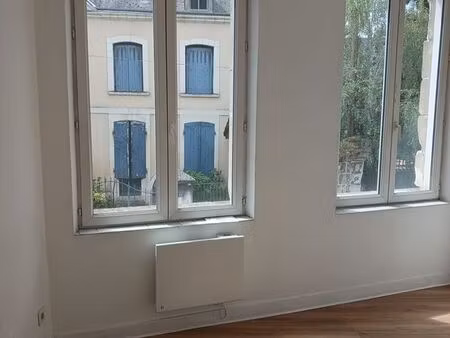 dans le cente de châtellerault t3