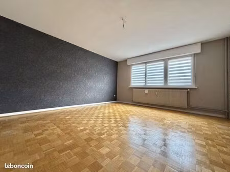 appartement 4 pièces 94 m²