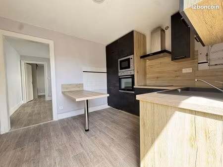 appartement 3 pièces 50 m²