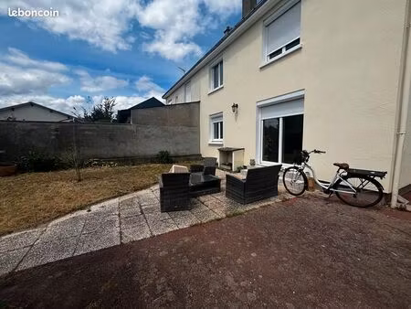 maison 4 pièces 81 m²