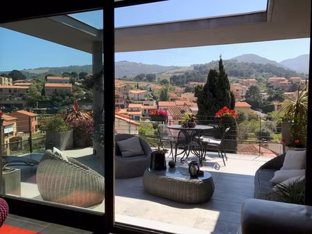 magnifique villa a vendre a collioure  recente avec piscine