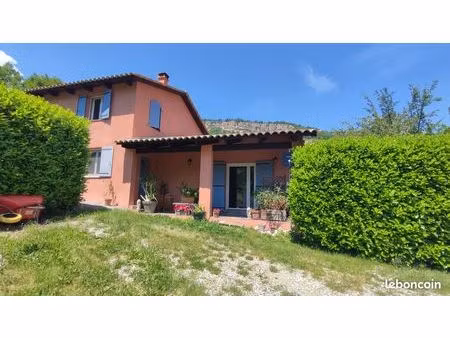 maison à vendre 7 pièces proche d'entrevaux