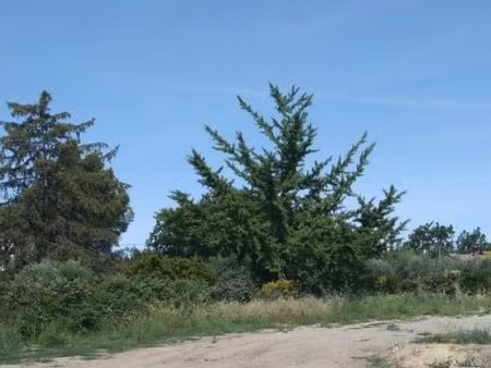 terrain 510 m² pierrevert
