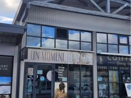 local commercial vagney