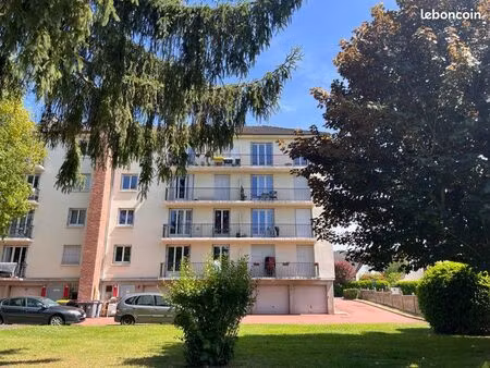 – appartement t3 - 60 37 m² – étampes (91150)  dernier étage