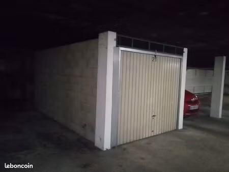 vente place de parking box
